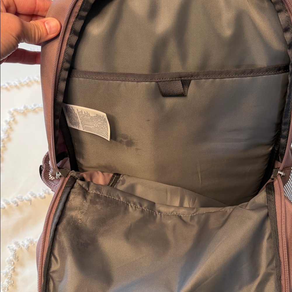 North face Jester laptop day backpack - Picture 11 of 12